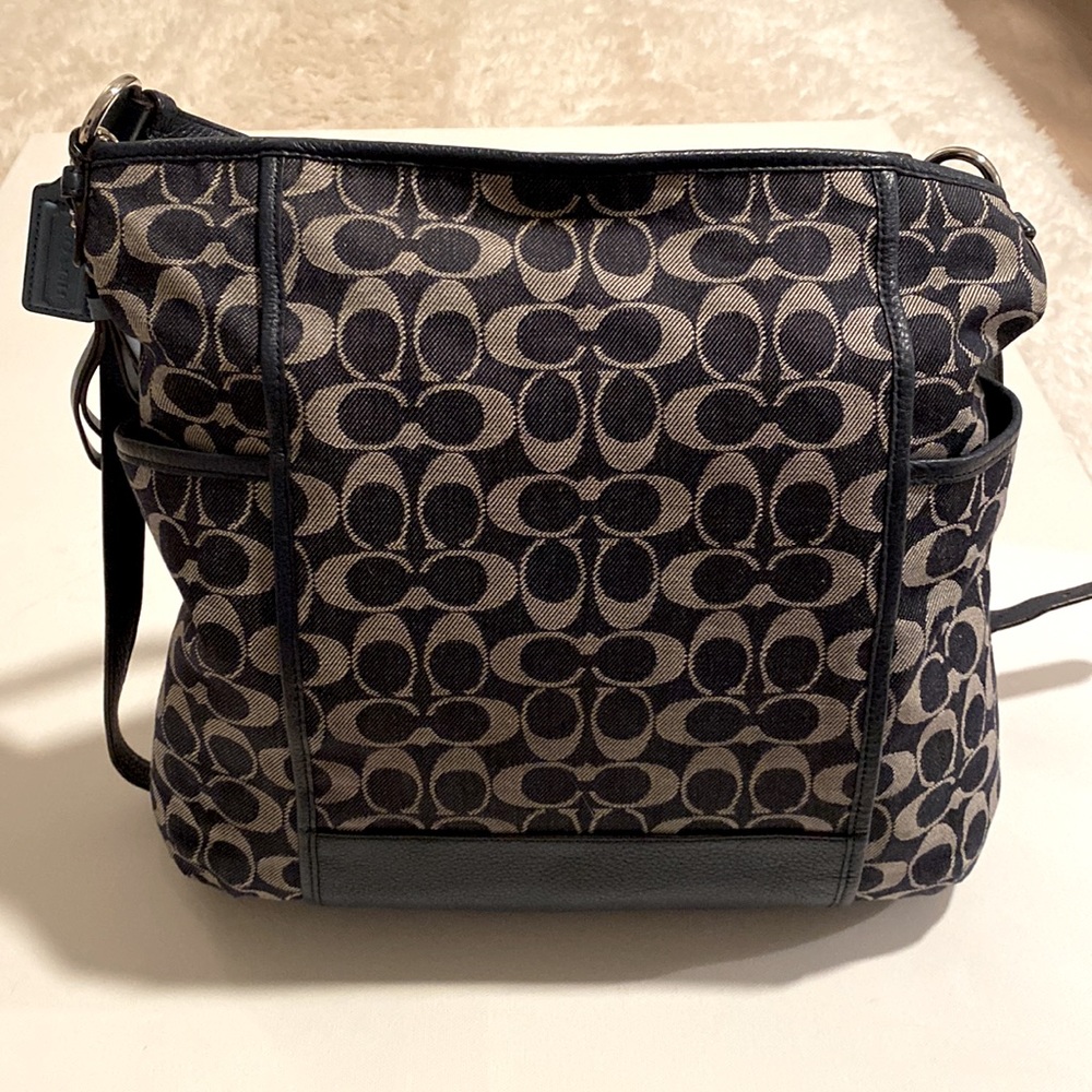 Coach Navy Denim Signature Hobo Handbag PRICE FIRM - Picture 6 of 10